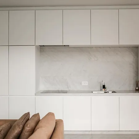 Svilla 3*